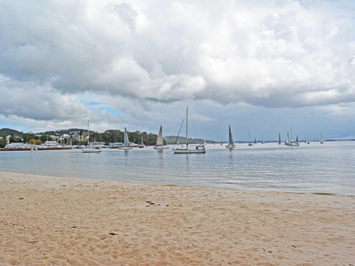 Sailfish, 3,46 Magnus Street - Unit With Stunning Water Views And Close To Town Nelson Bay Bagian luar foto